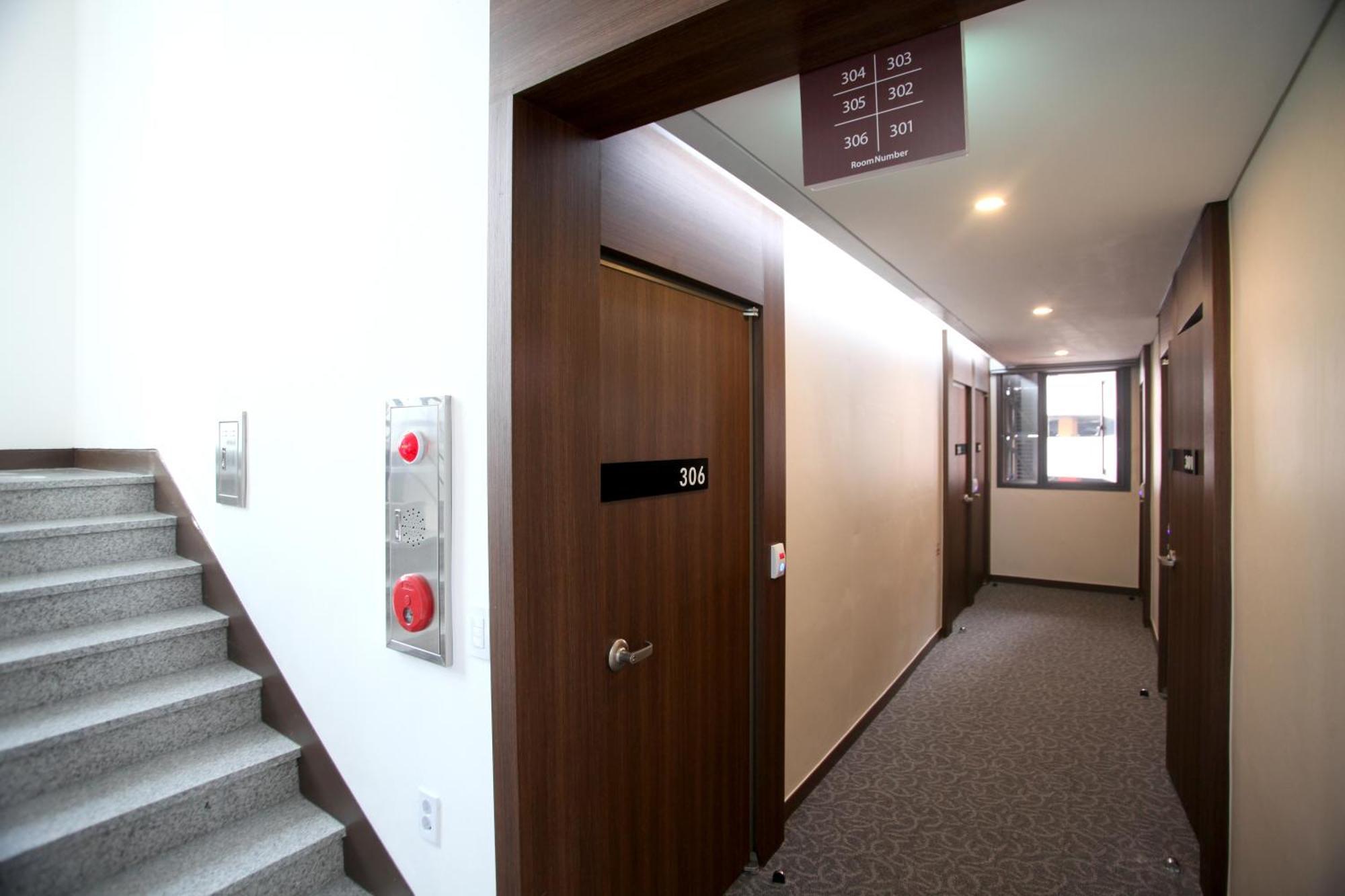 K-Pop Hotel Seoul Station Экстерьер фото